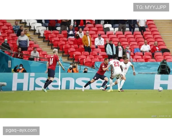 欧洲杯揭幕战点燃激情，豪强交锋引爆球迷热情